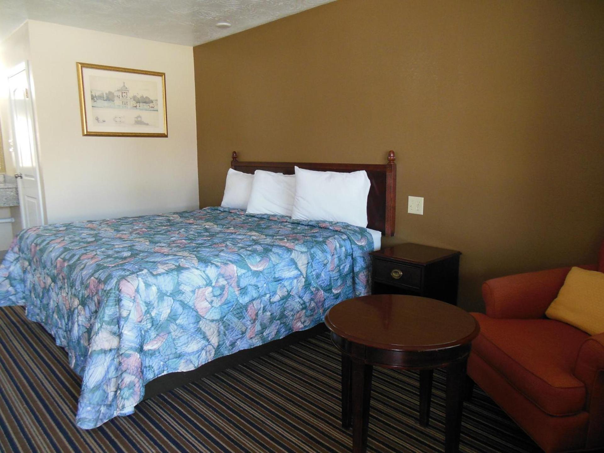 Route 66 Inn photo 39