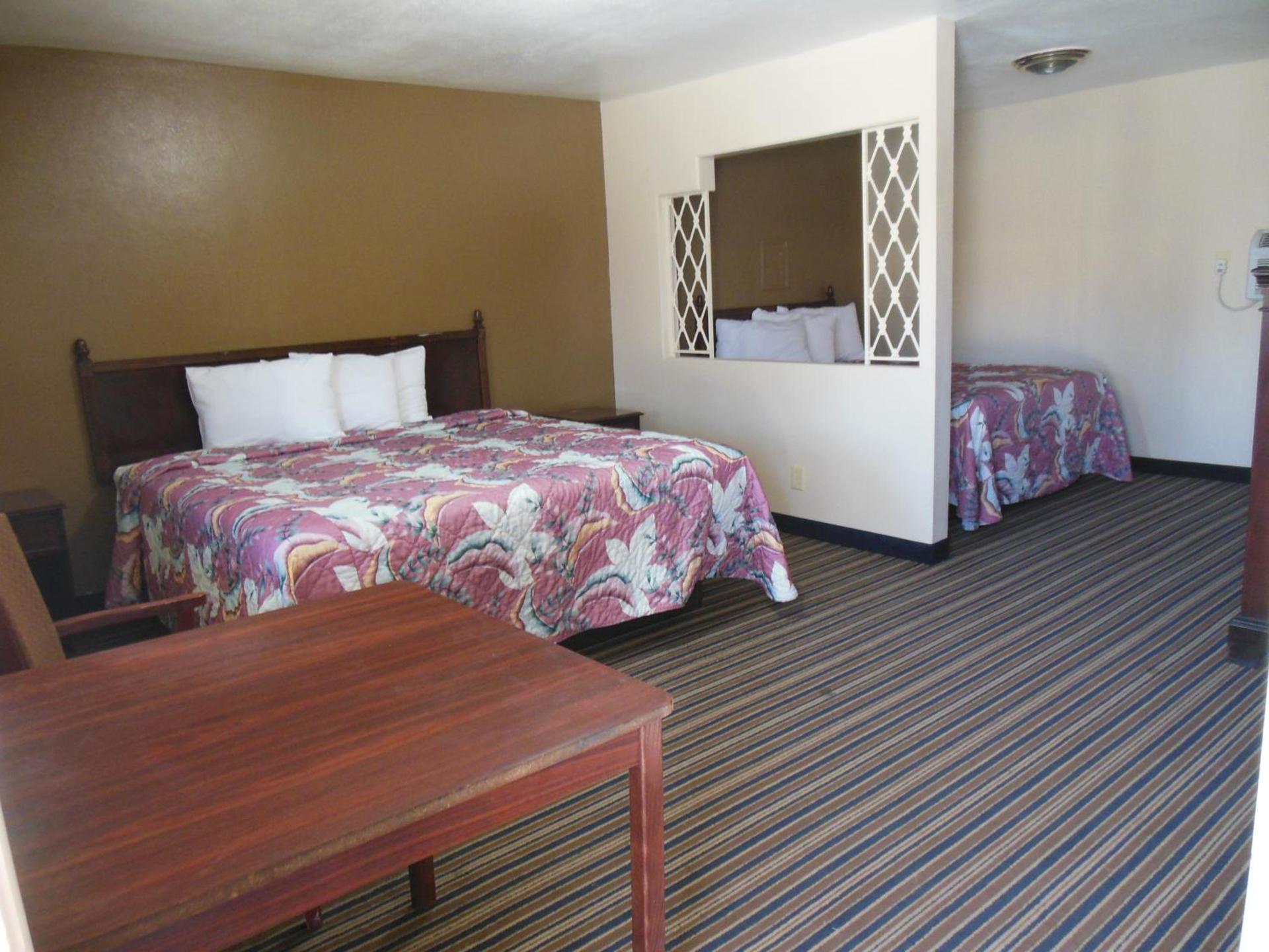 Route 66 Inn photo 54