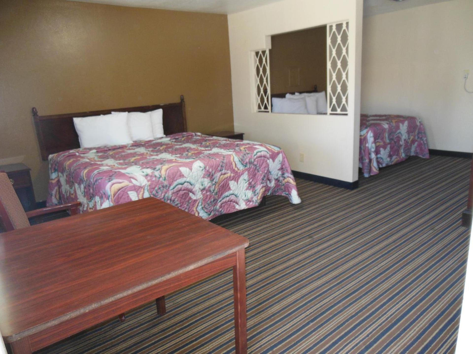 Route 66 Inn photo 56