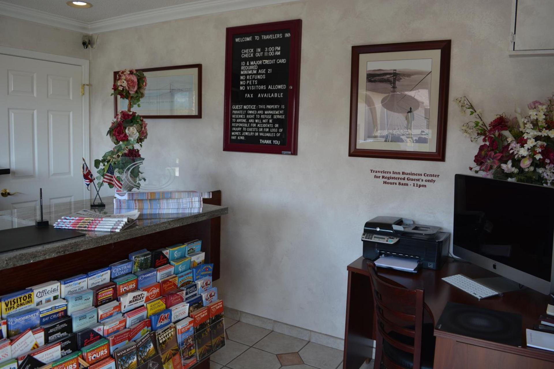 Travelers Inn photo 5