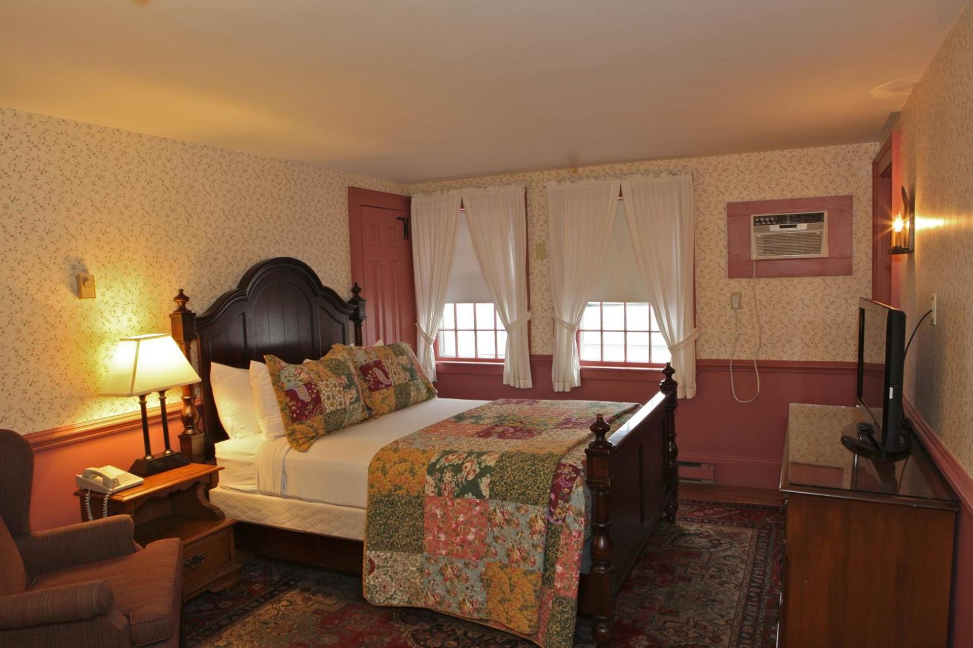 Publick House Historic Inn and Country Motor Lodge photo 18