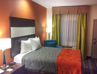 Days Inn & Suites by Wyndham Katy photo 4