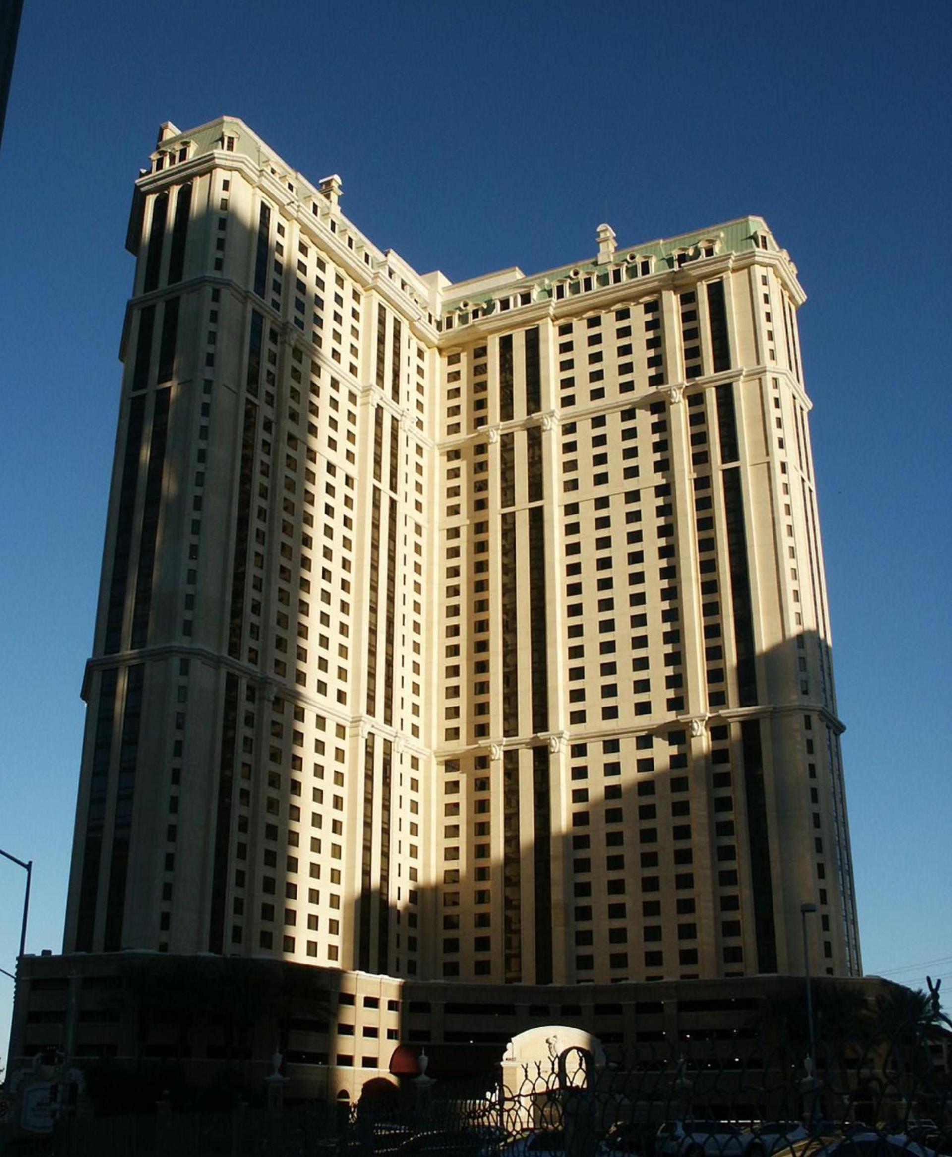 Suites at Marriott's Grand Chateau Las Vegas Strip-No Resort Fee photo 3