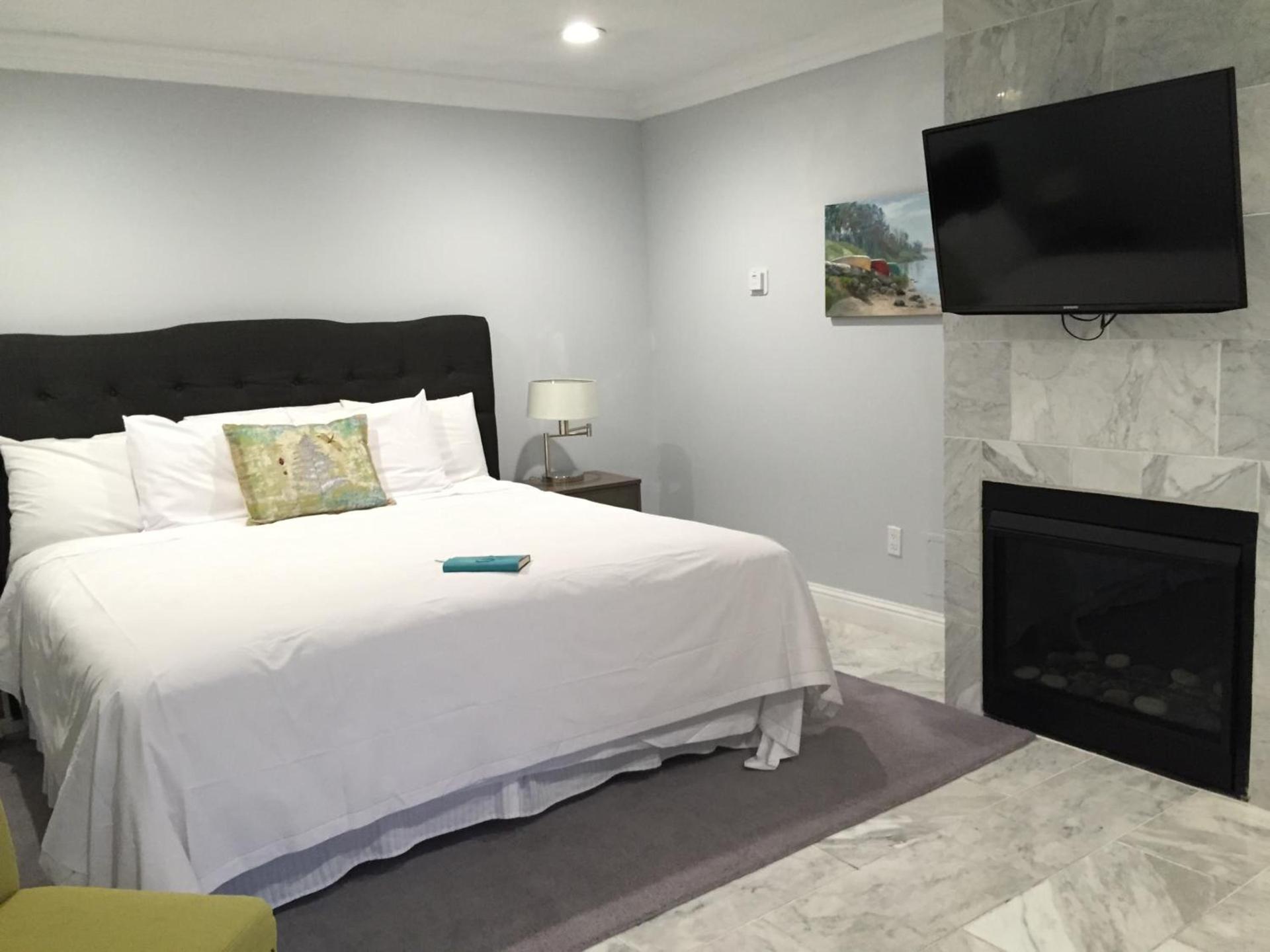 Beach Bungalow Inn and Suites photo 64