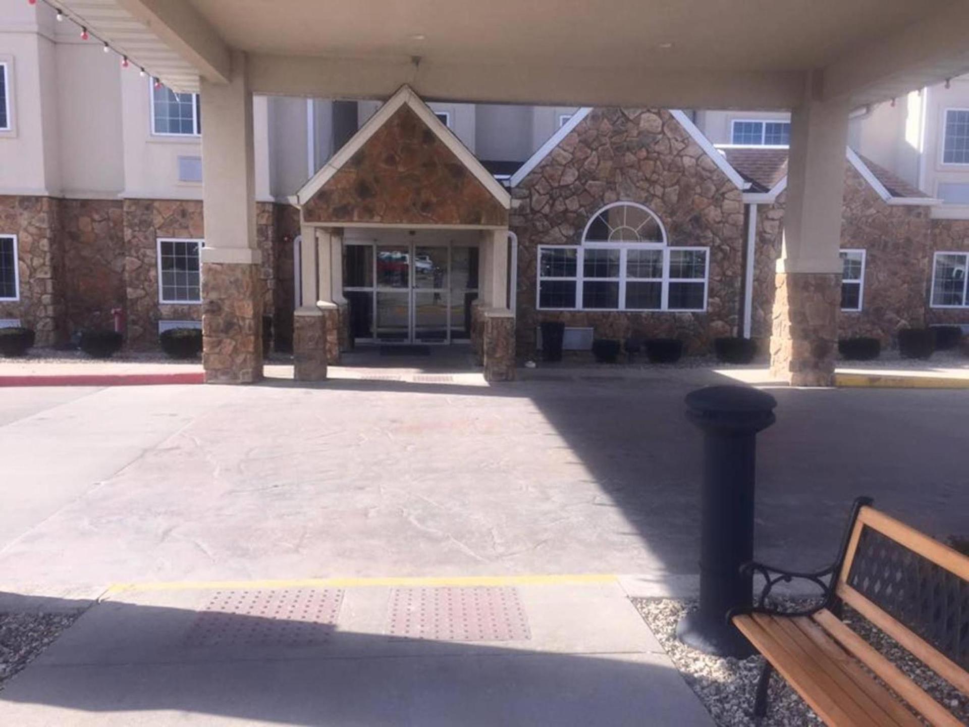 Microtel Inn & Suites by Wyndham Quincy Downtown - River Area photo 20
