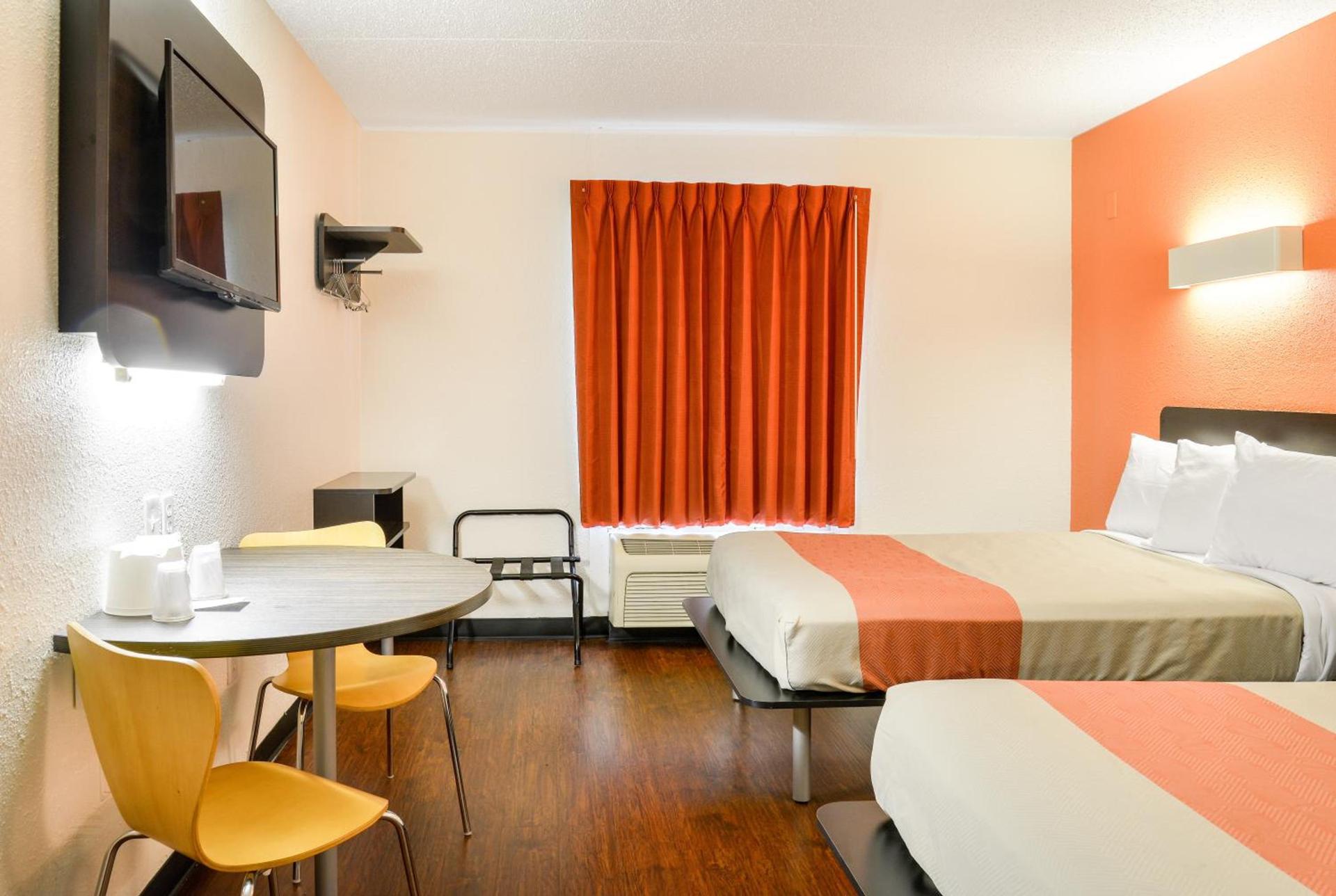 Motel 6-Toledo, OH photo 25
