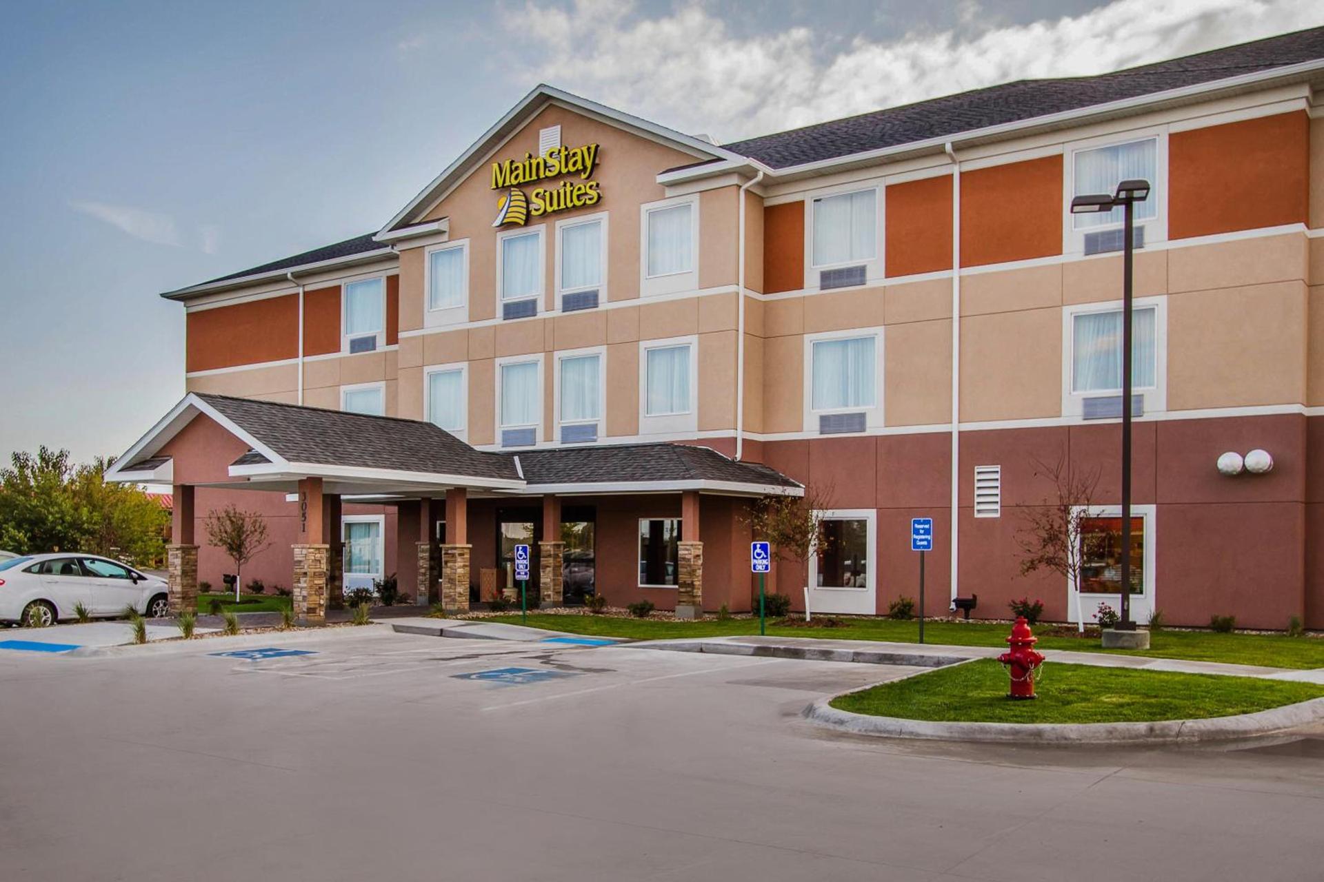 MainStay Suites Grand Island photo 26