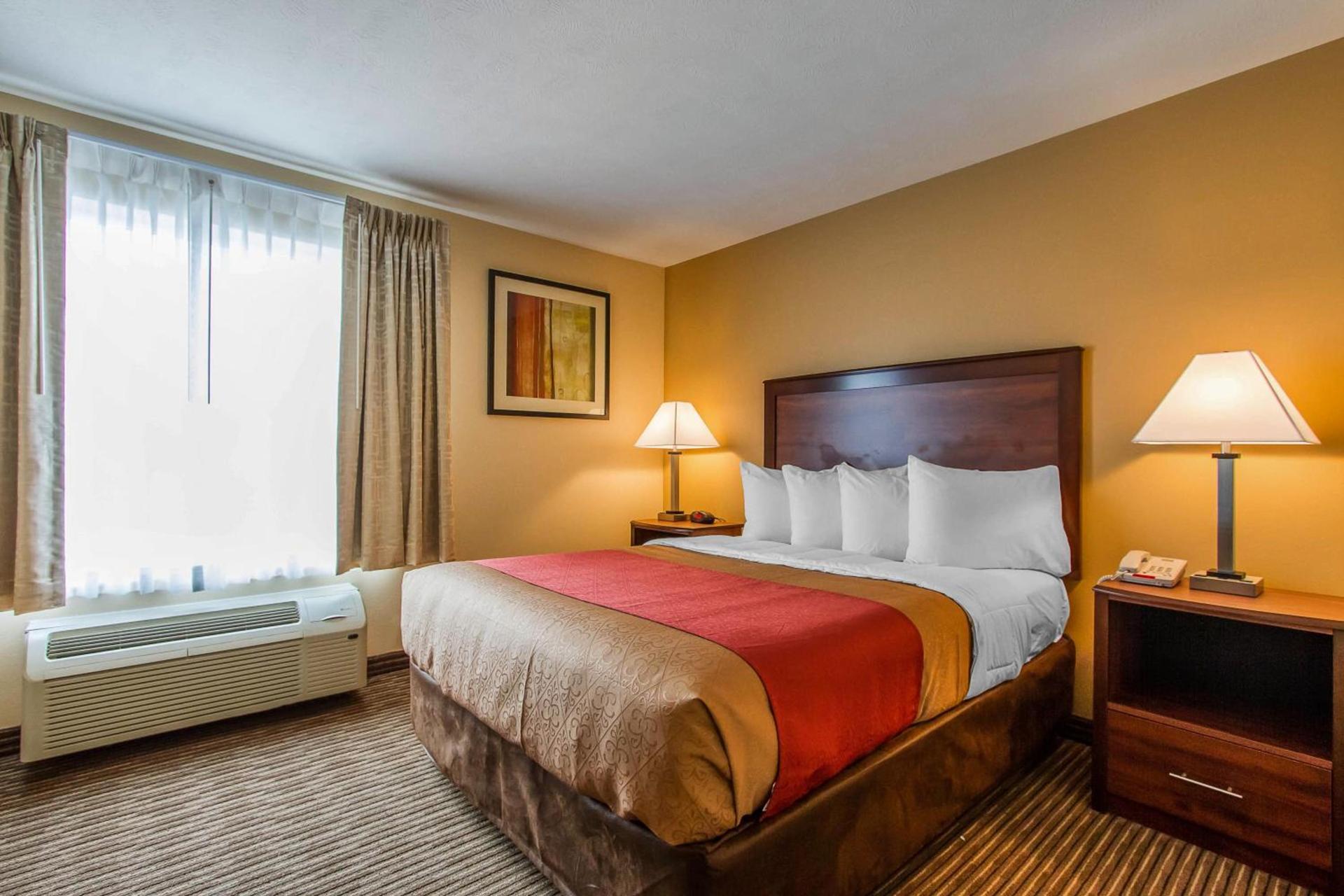 MainStay Suites Grand Island photo 9