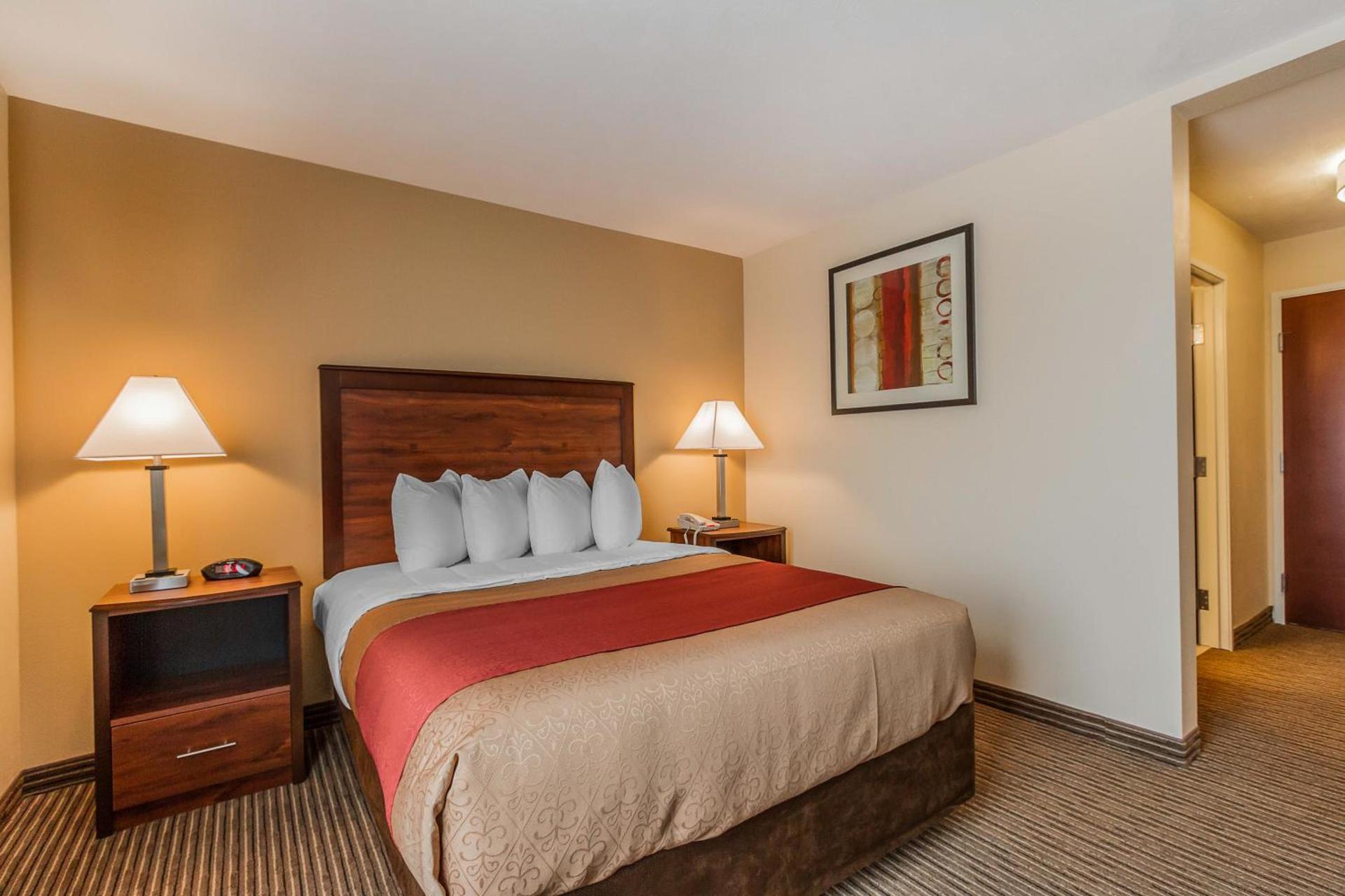 MainStay Suites Grand Island photo 8