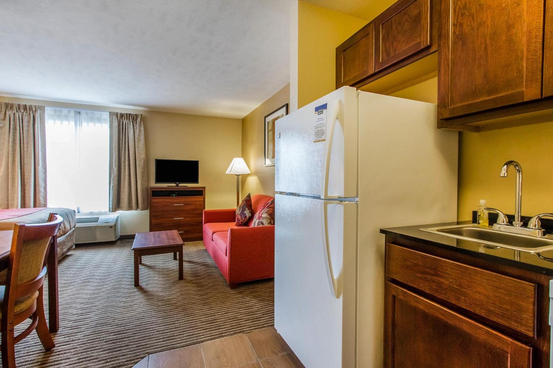 MainStay Suites Grand Island photo 3