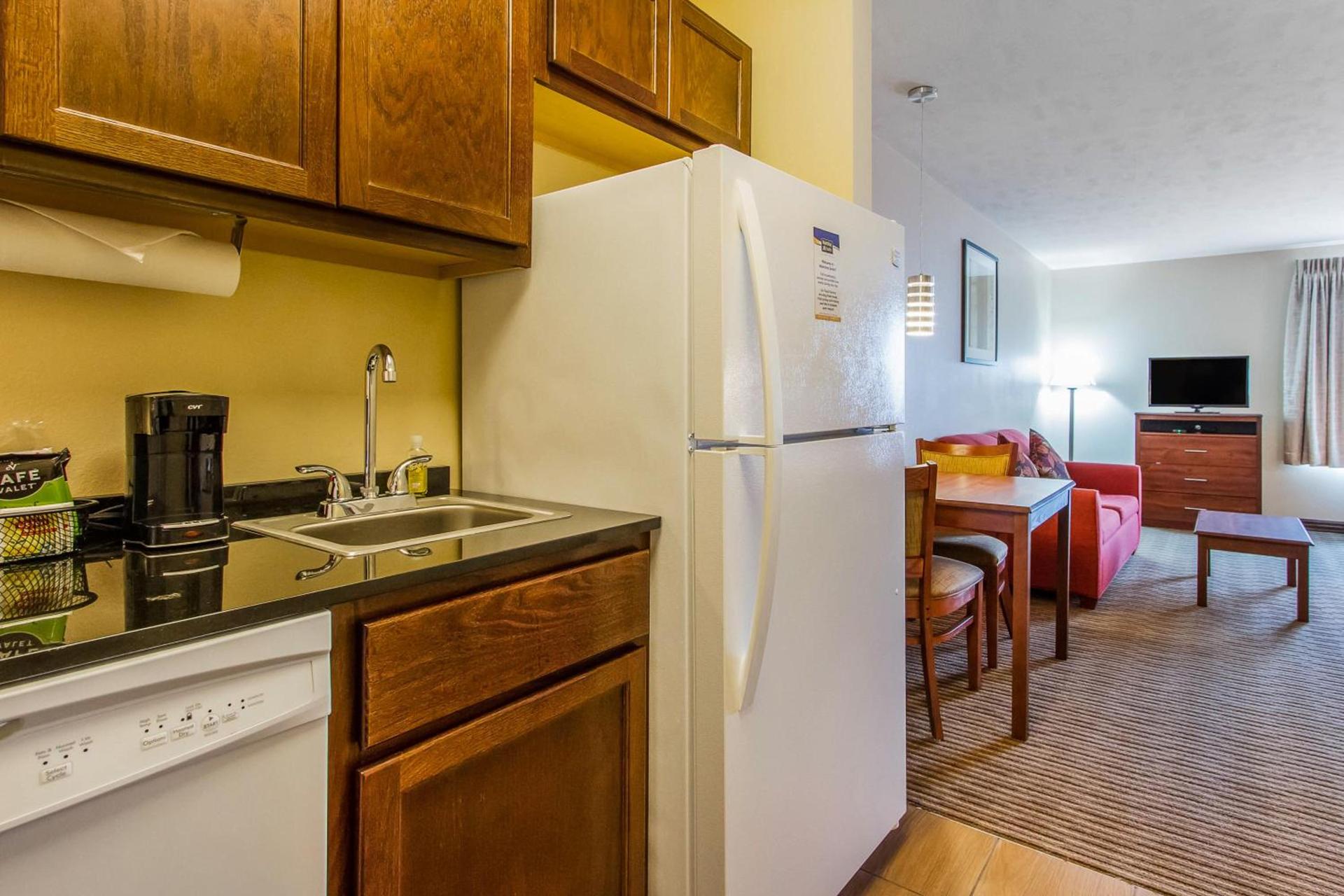 MainStay Suites Grand Island photo 2