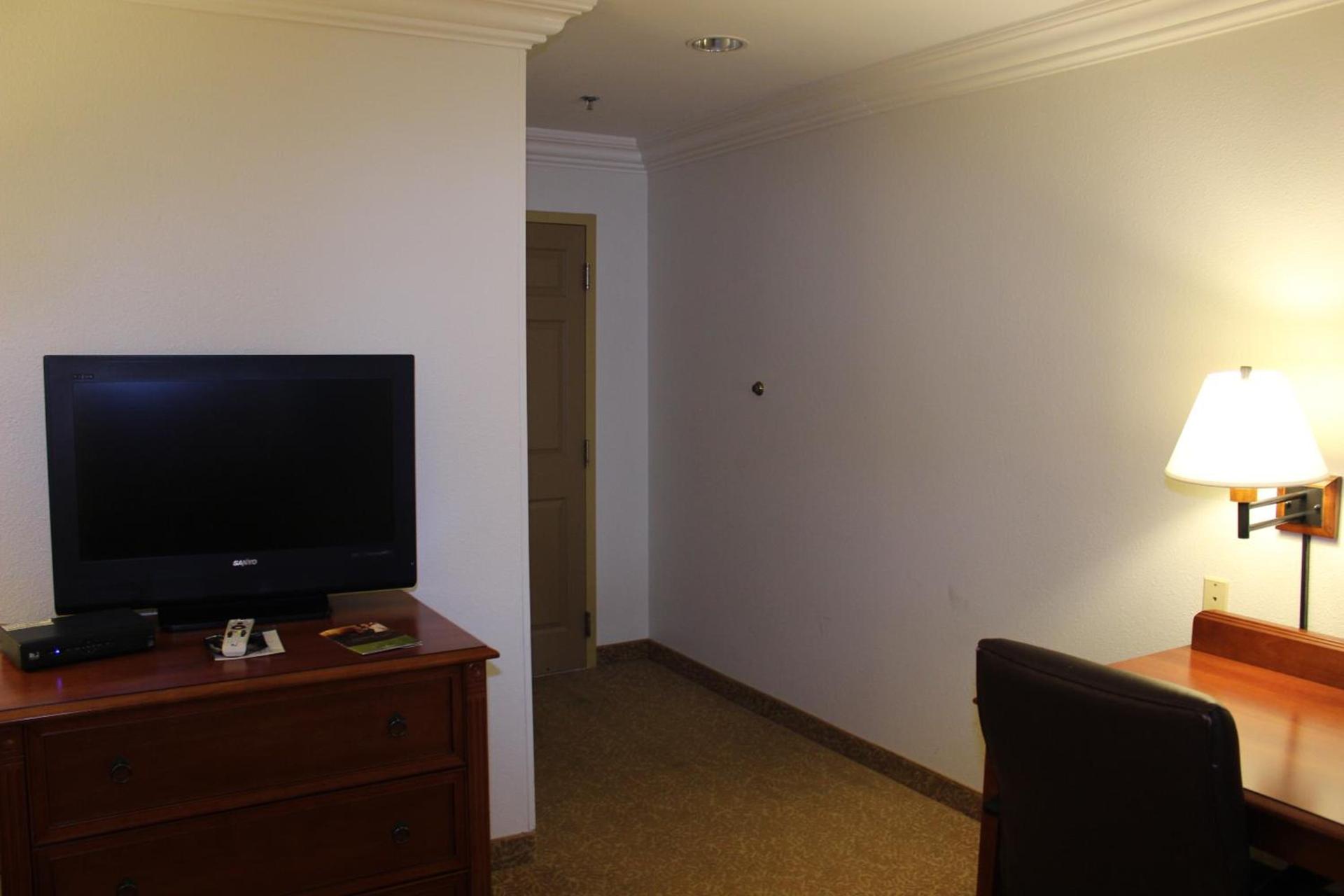 Country Inn & Suites by Radisson, Nashville, TN photo 50