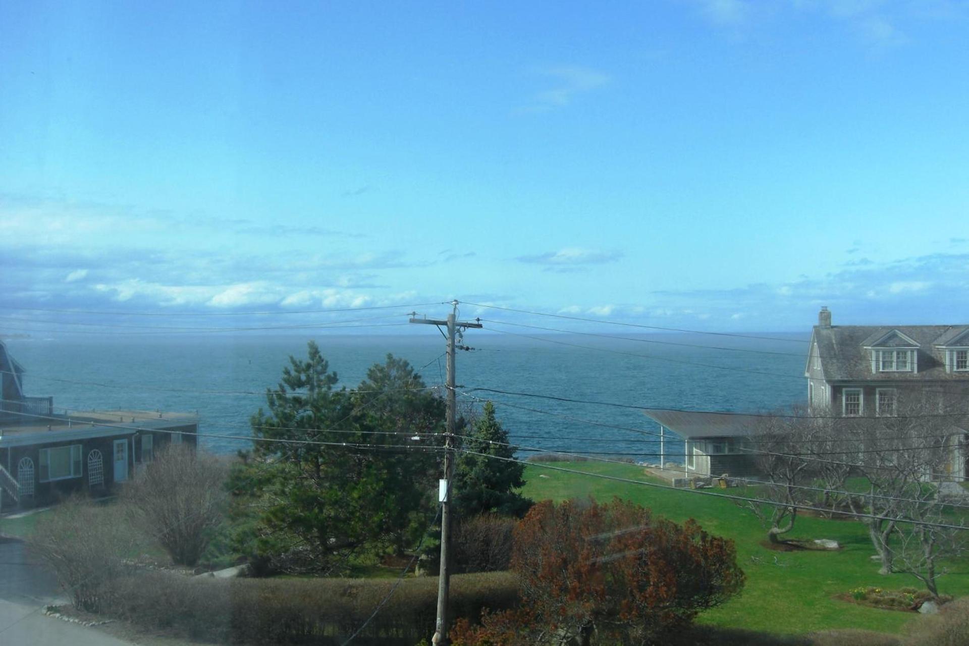 Seafarer Inn photo 57