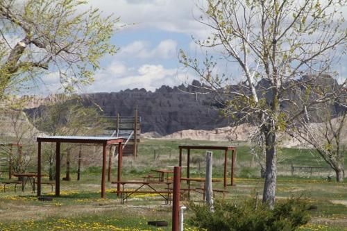 Badlands Hotel & Campground photo 17