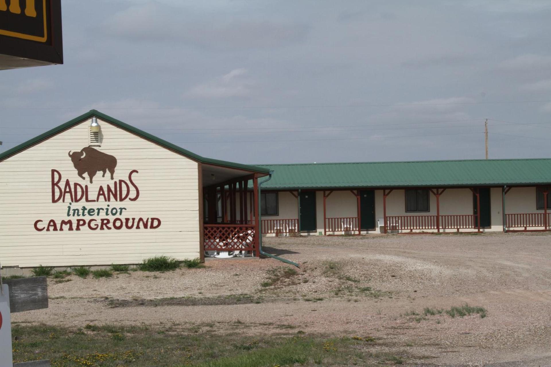 Badlands Hotel & Campground photo 1