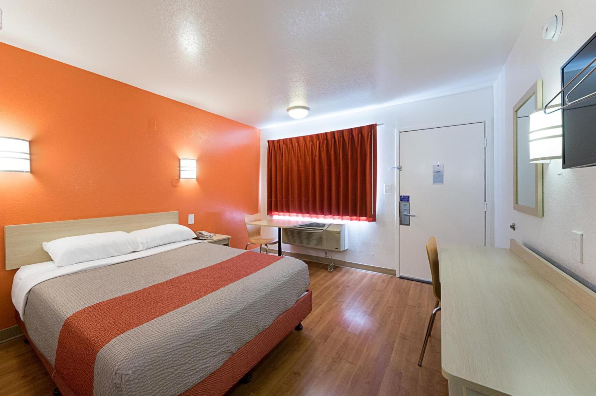 Motel 6-Mcallen, TX photo 27