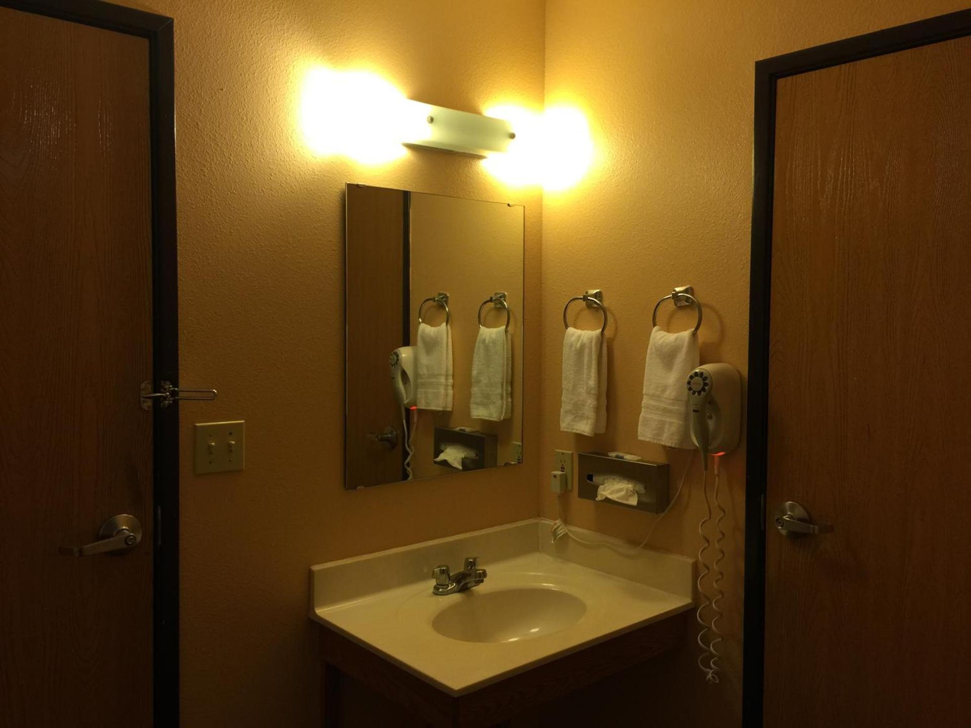 Holiday Lodge photo 9