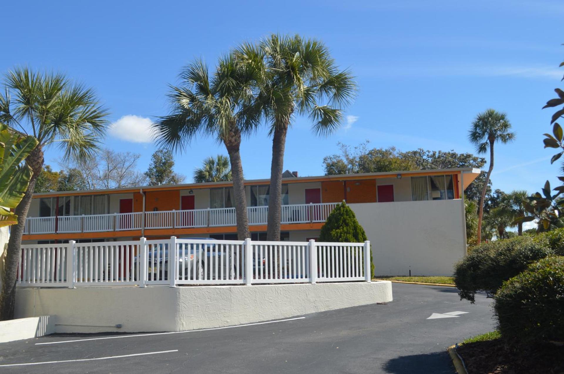 Tarpon Inn photo 4