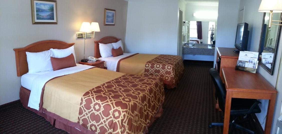 Americas Best Value Inn Bowie photo 20