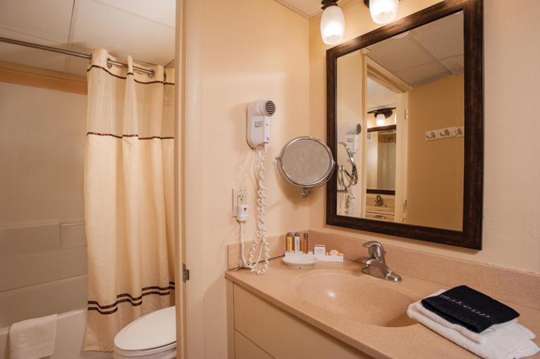 Reges Oceanfront Resort photo 16