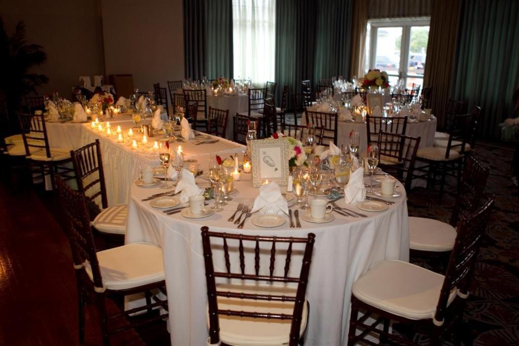 Salem Waterfront Hotel & Suites photo 15