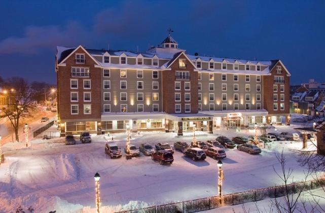Salem Waterfront Hotel & Suites photo 18