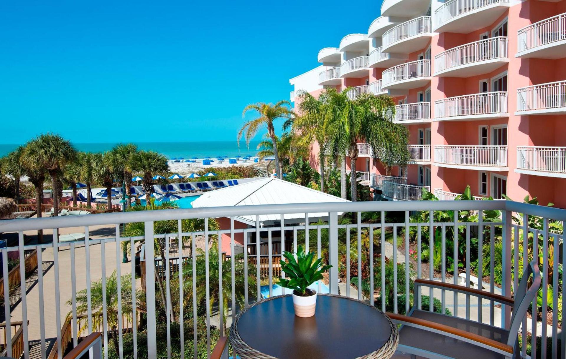 Beach House Suites by the Don CeSar photo 17