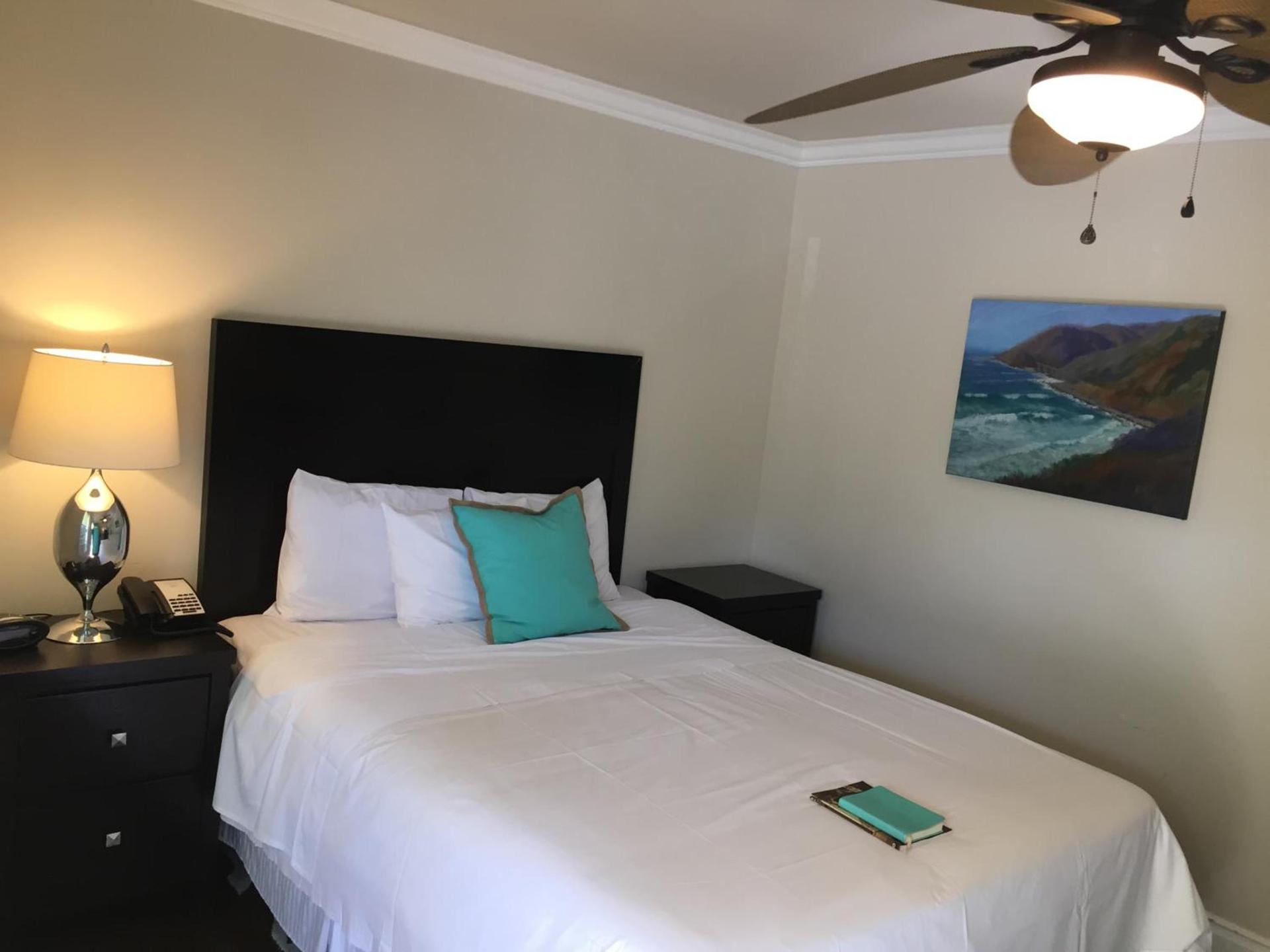 Beach Bungalow Inn and Suites photo 72