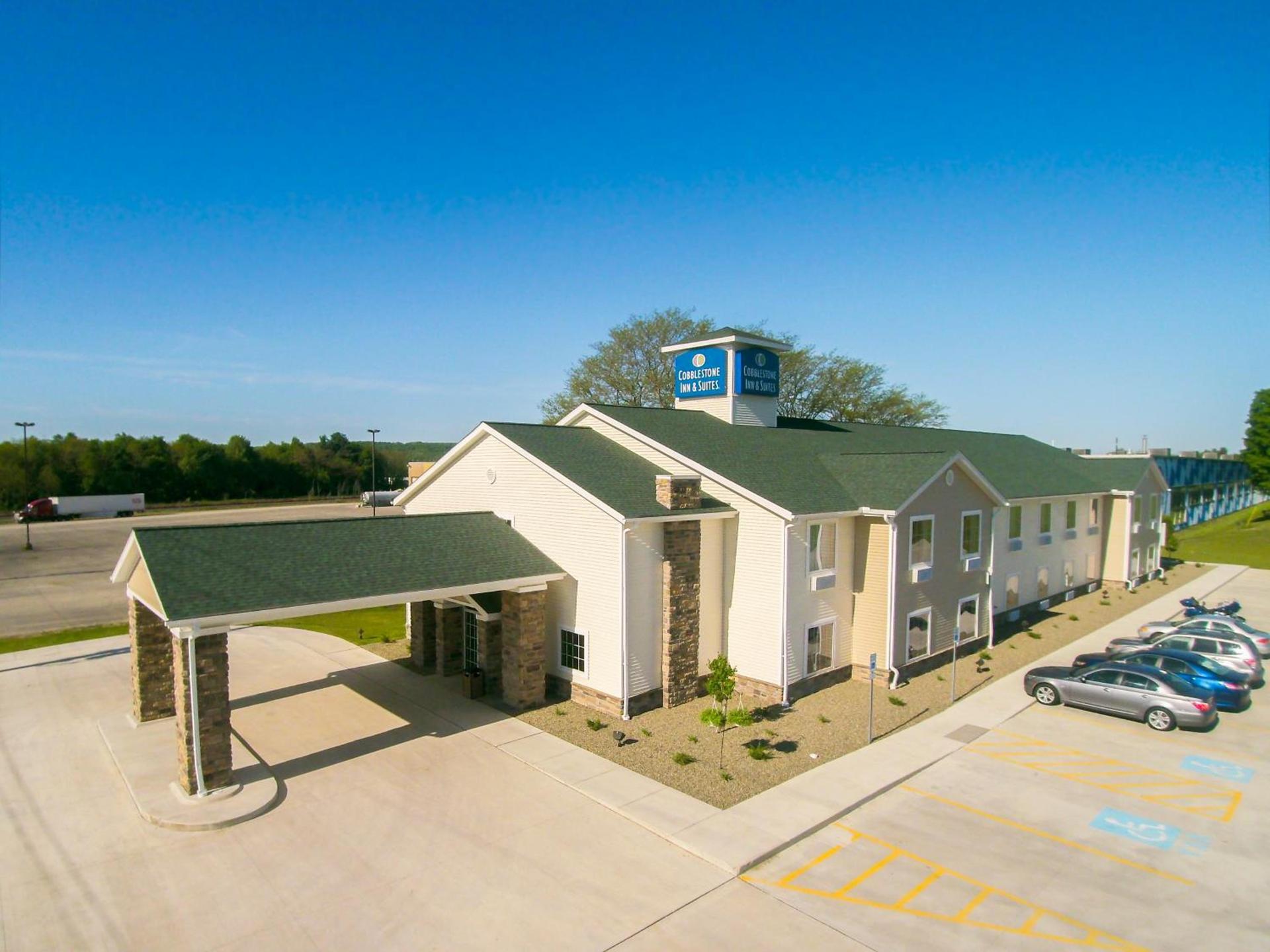 Cobblestone Inn & Suites - Corry photo 1