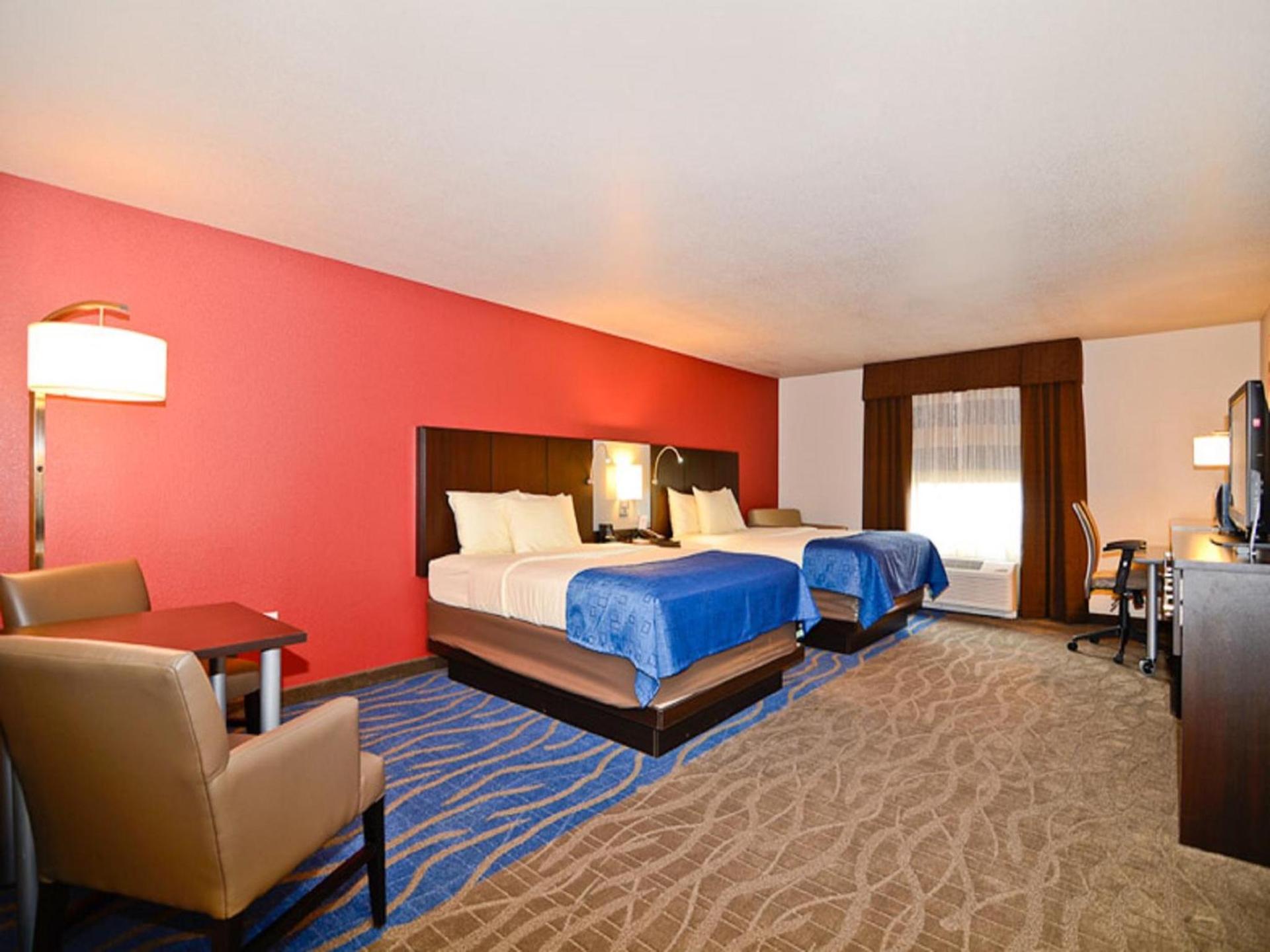 Astoria Hotel & Event Center photo 21
