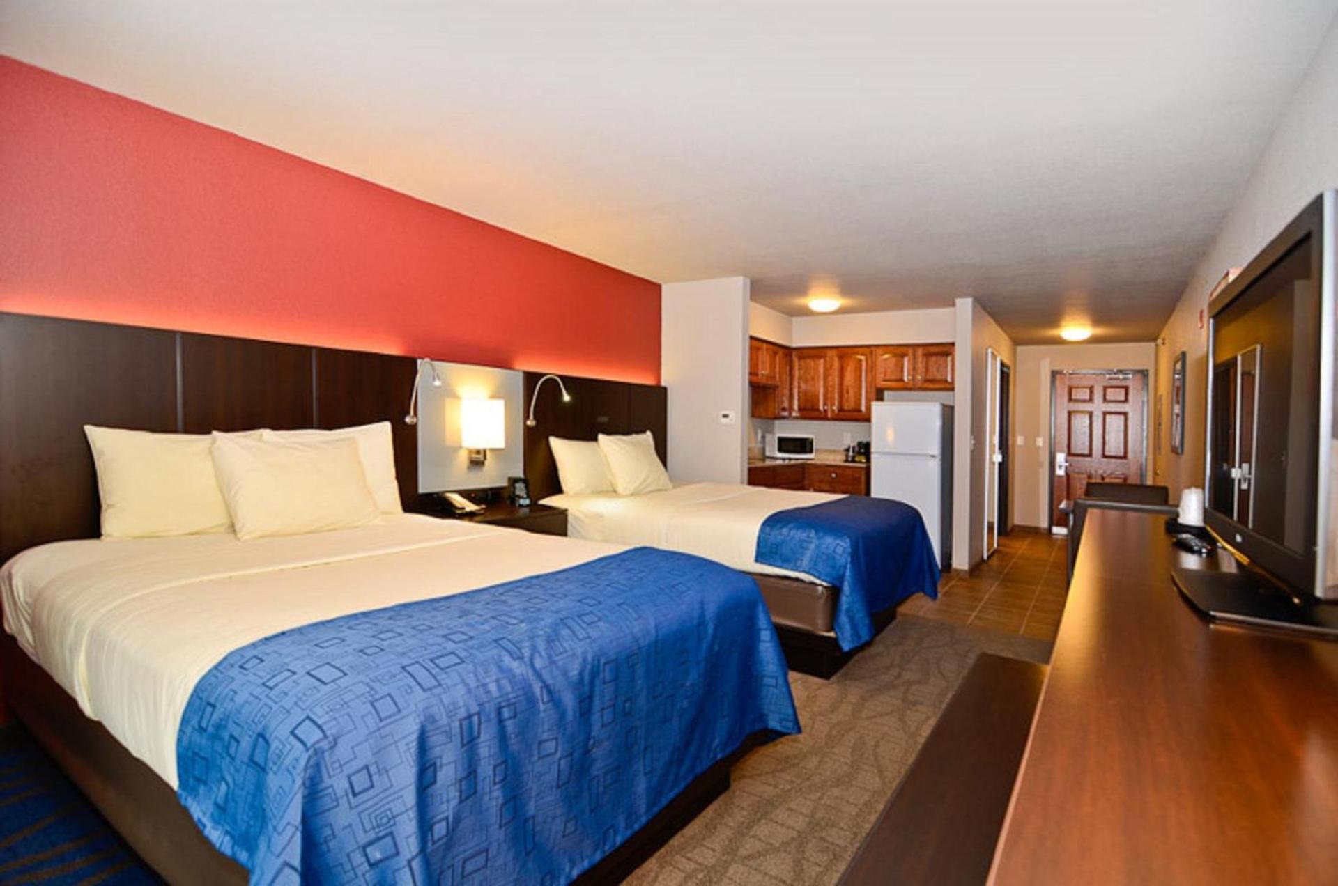 Astoria Hotel & Event Center photo 26