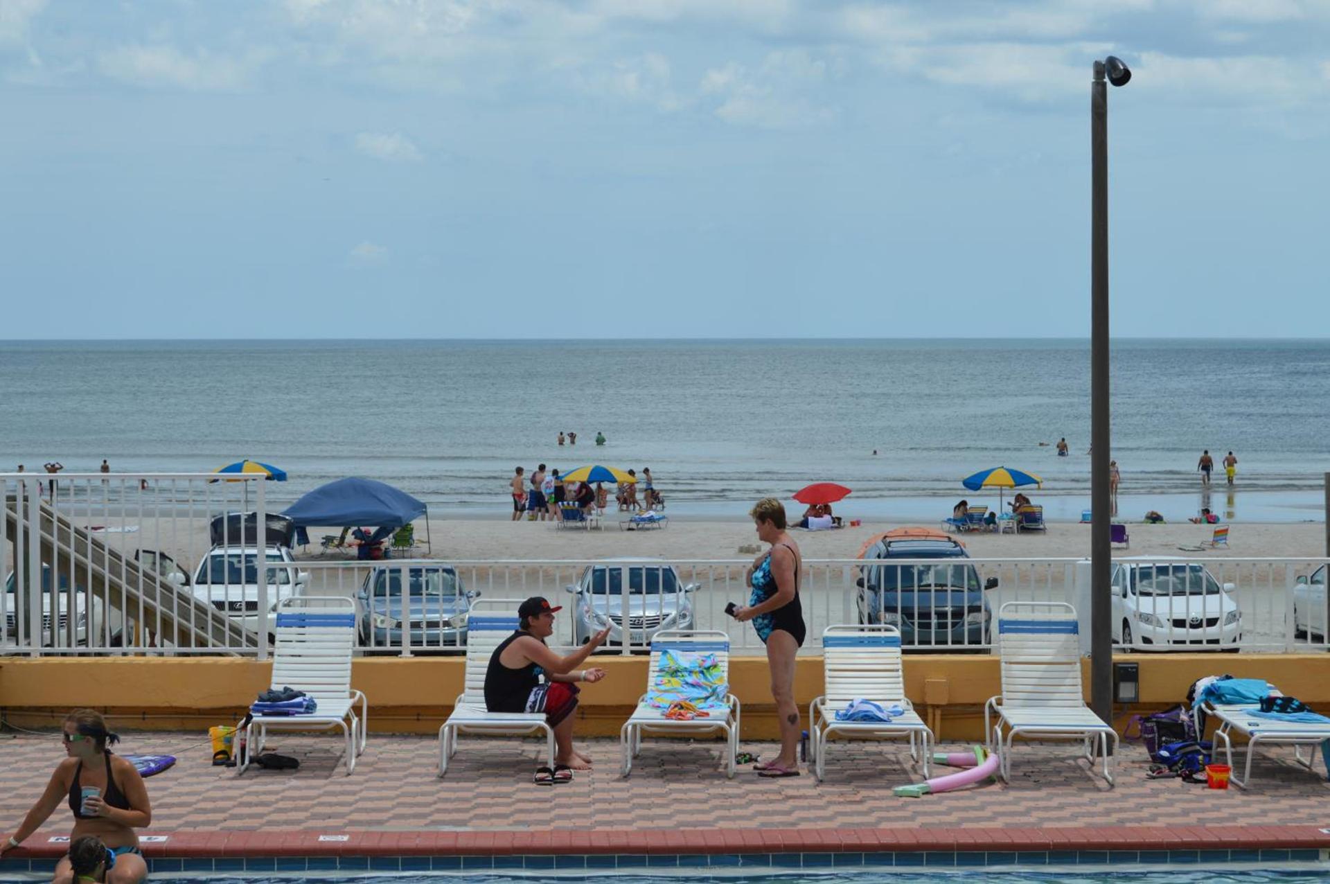 Fountain Beach Resort - Daytona Beach photo 33