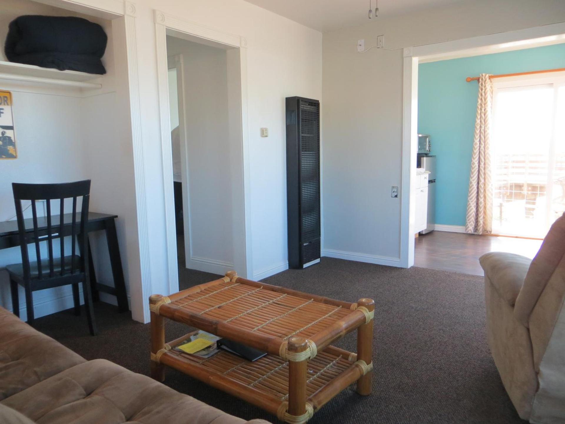 Dolphin Cove Motel photo 33