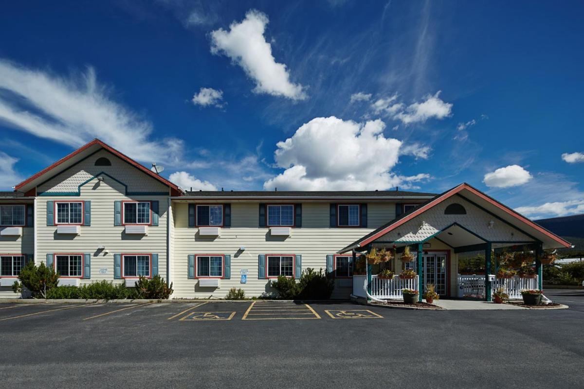 Columbine Inn and Suites photo 2
