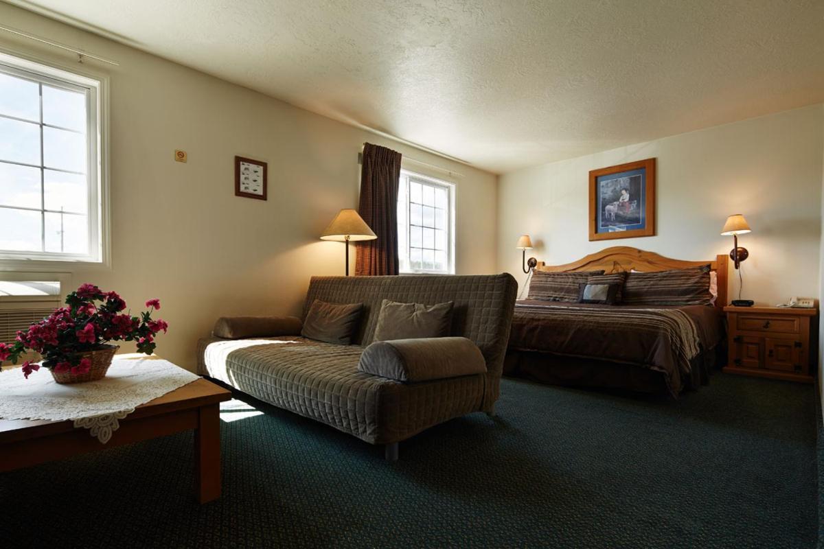 Columbine Inn and Suites photo 15