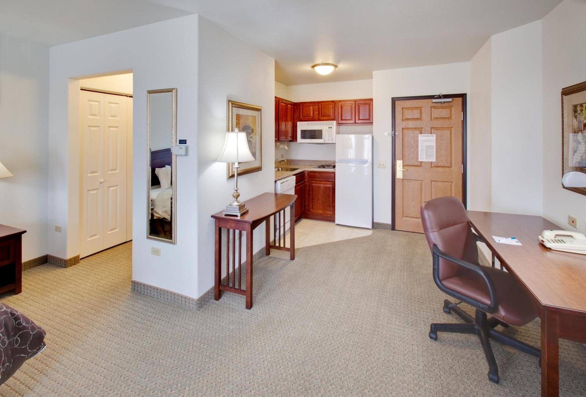 Staybridge Suites Rockford by IHG photo 7