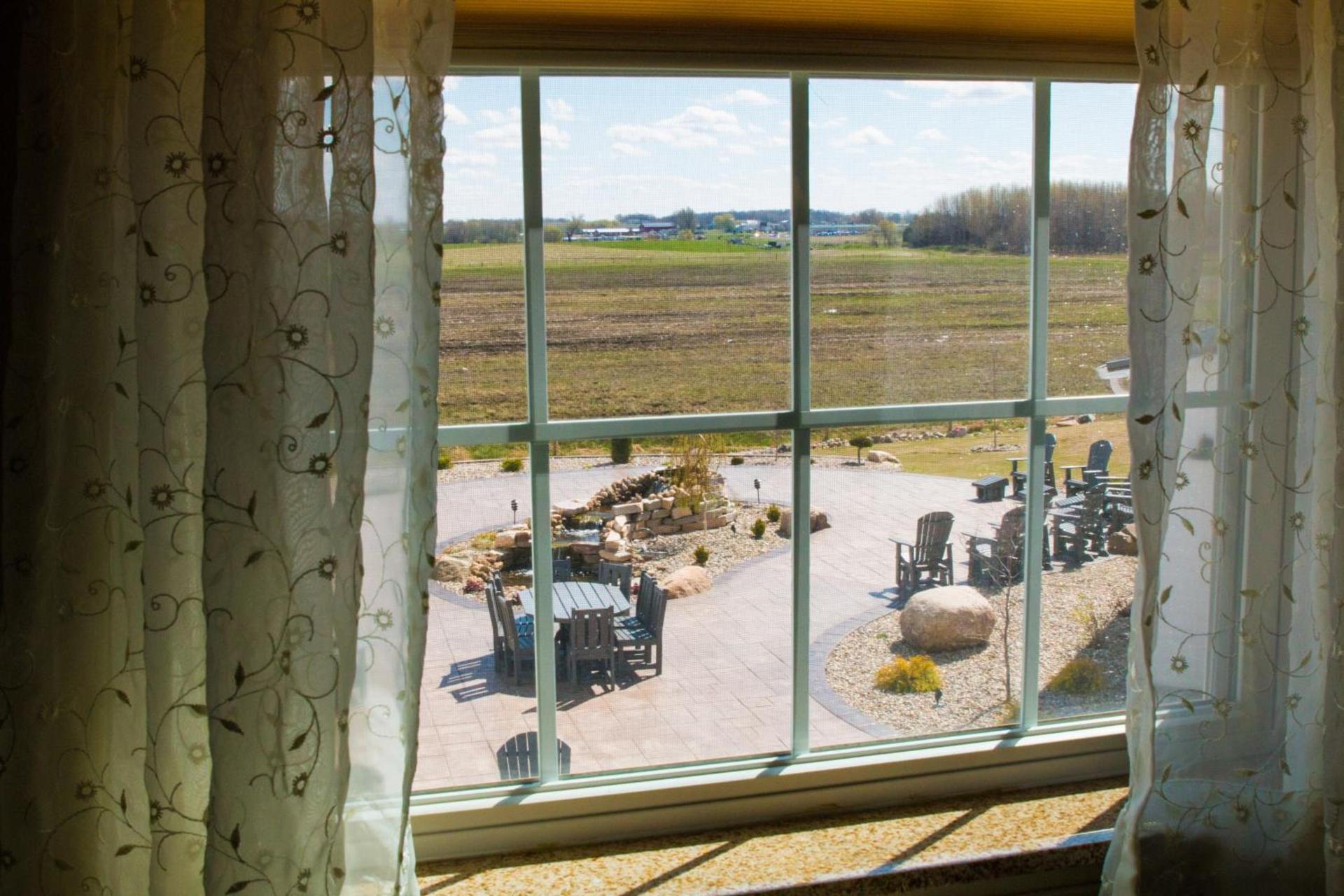 Blue Gate Garden Inn photo 33