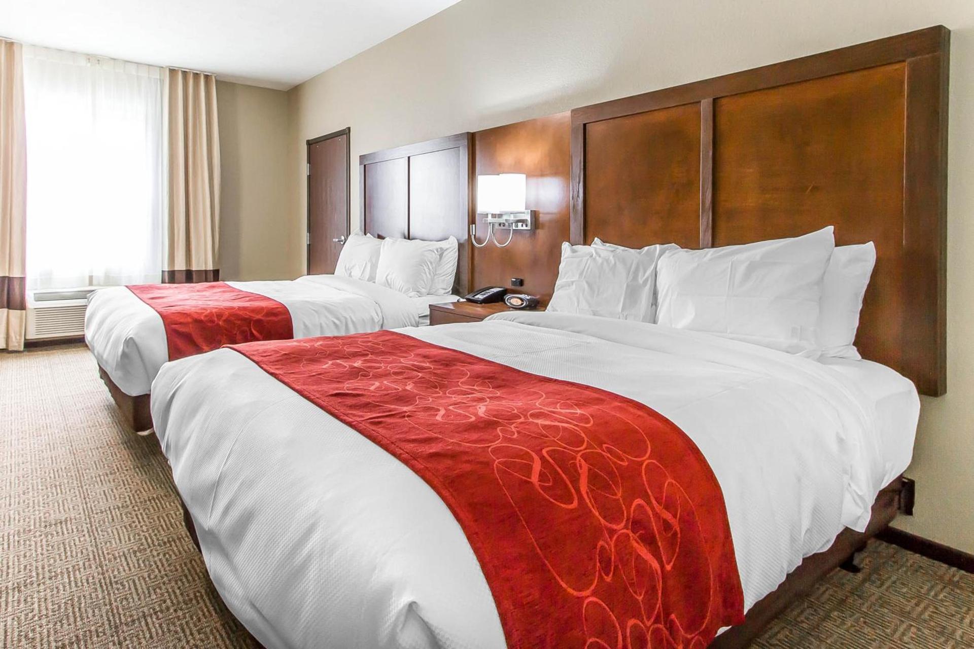 Comfort Suites West Omaha photo 26