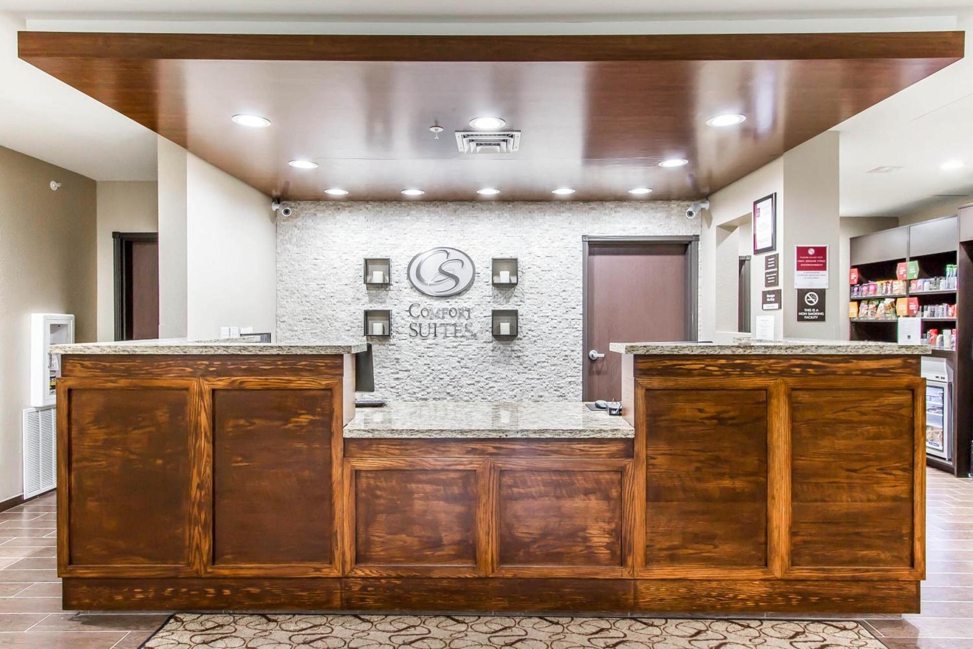 Comfort Suites West Omaha photo 34