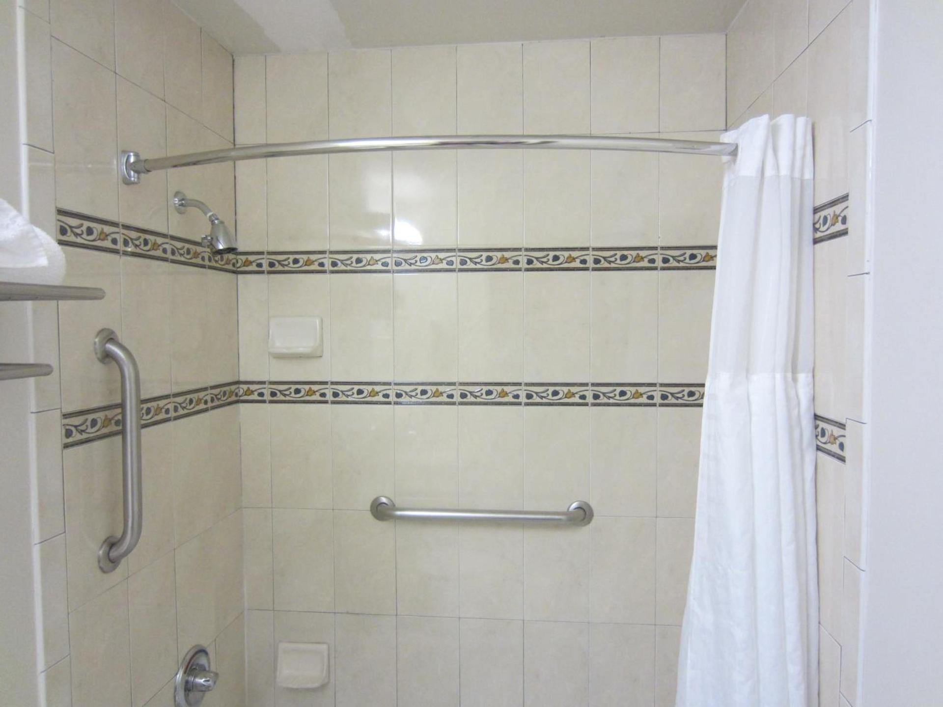 Cherry Orchard Inn photo 11