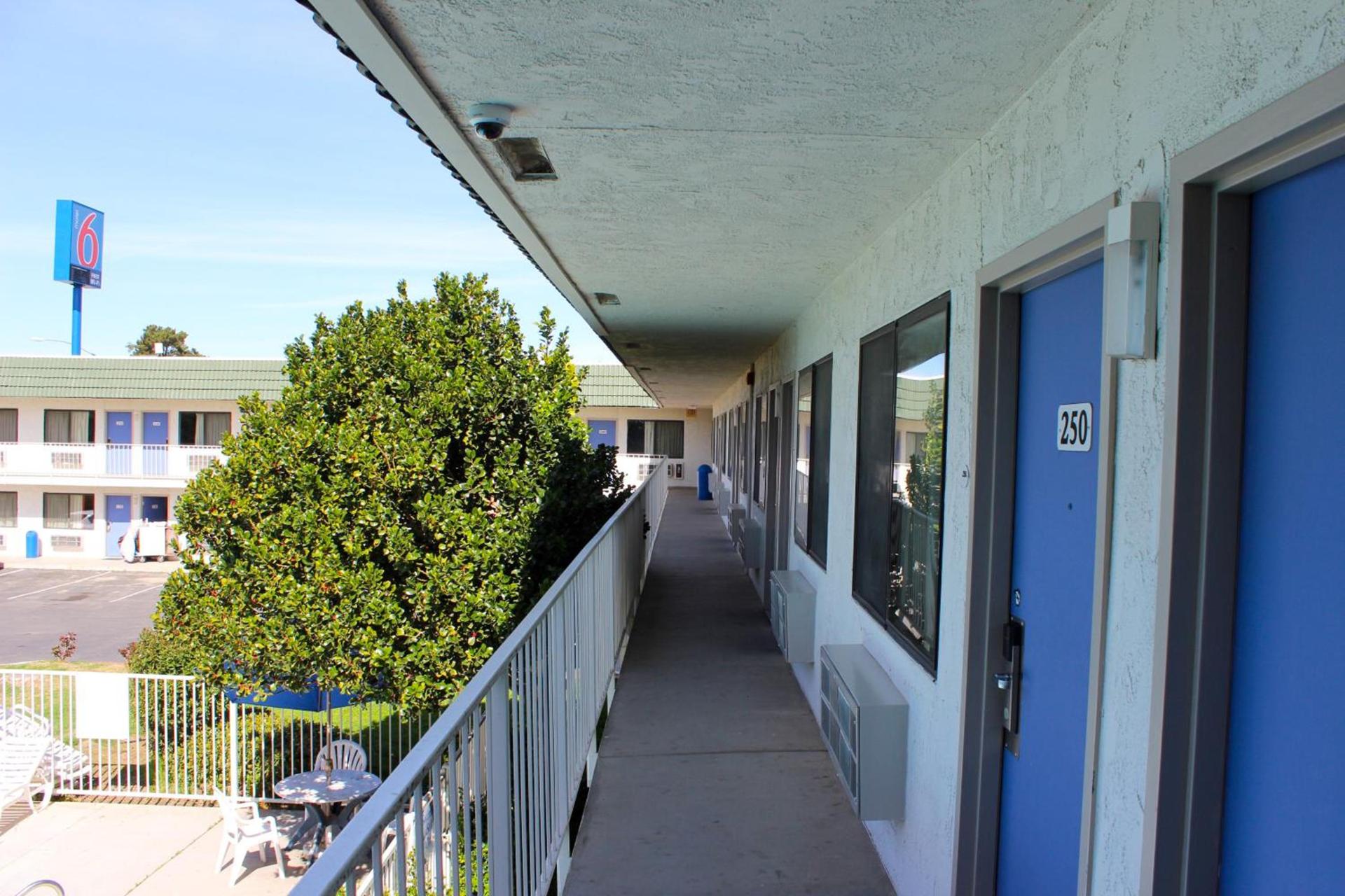 Motel 6-King City, CA photo 33