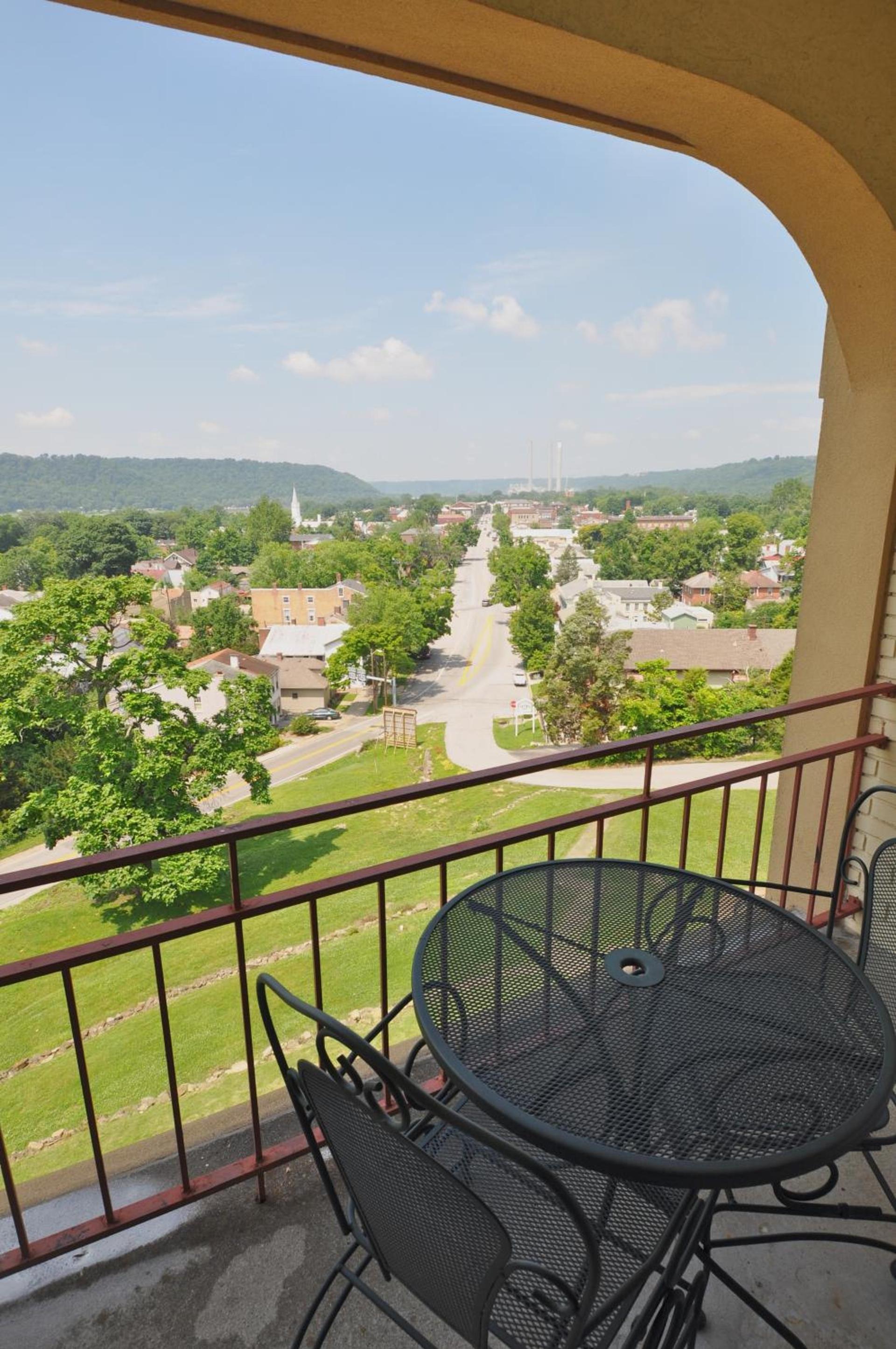 Hillside Inn photo 25