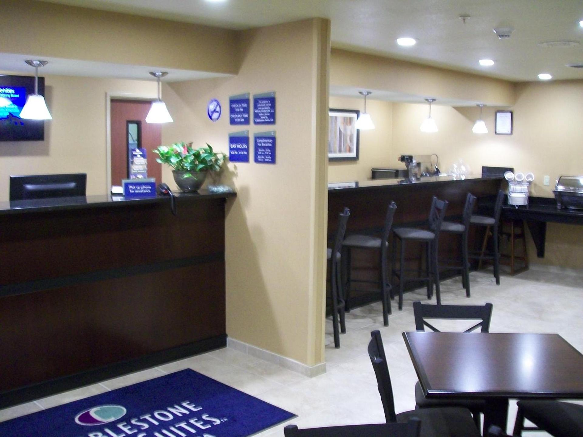 Cobblestone Inn & Suites - Ambridge, PA photo 3
