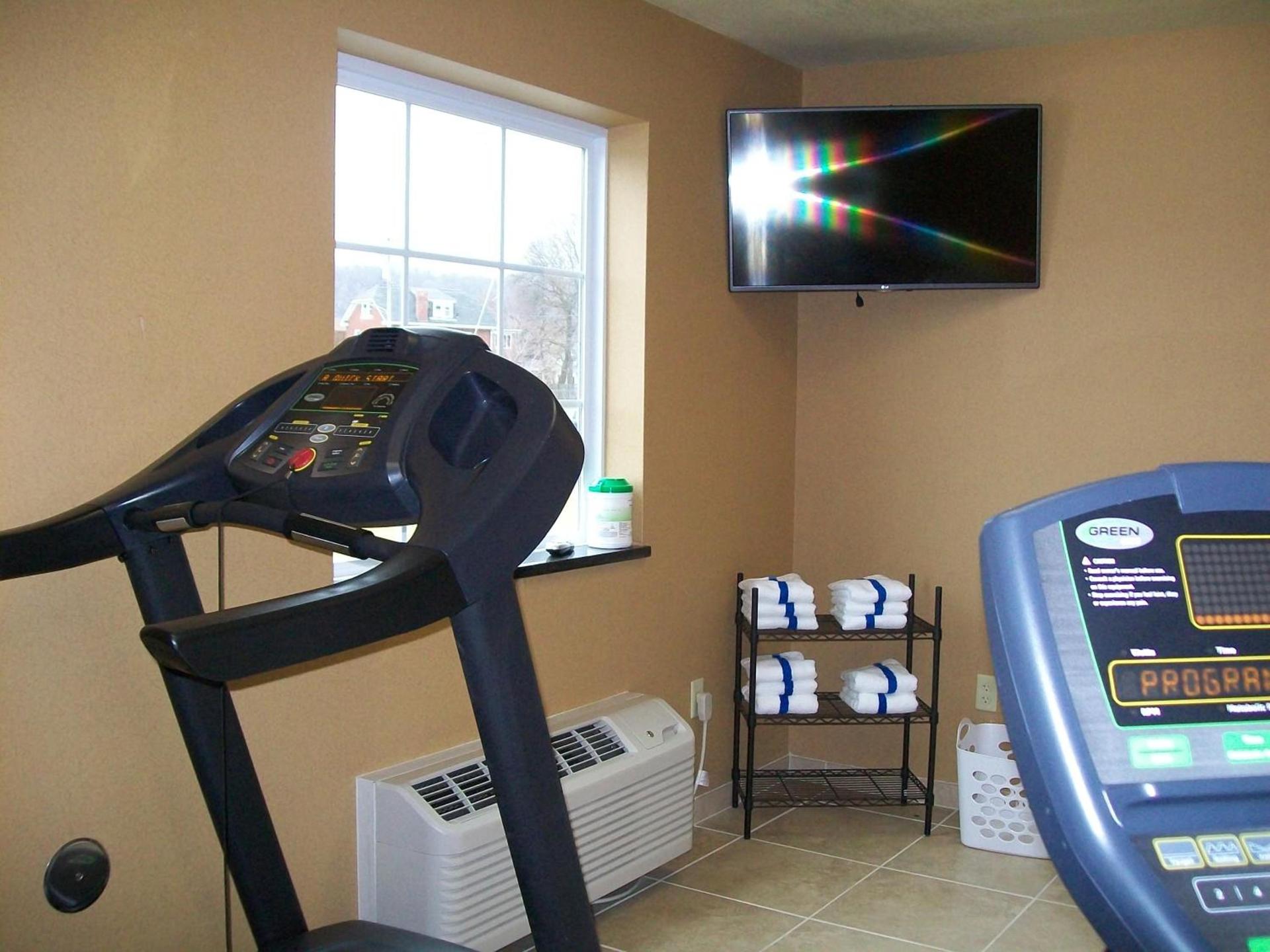 Cobblestone Inn & Suites - Ambridge, PA photo 42