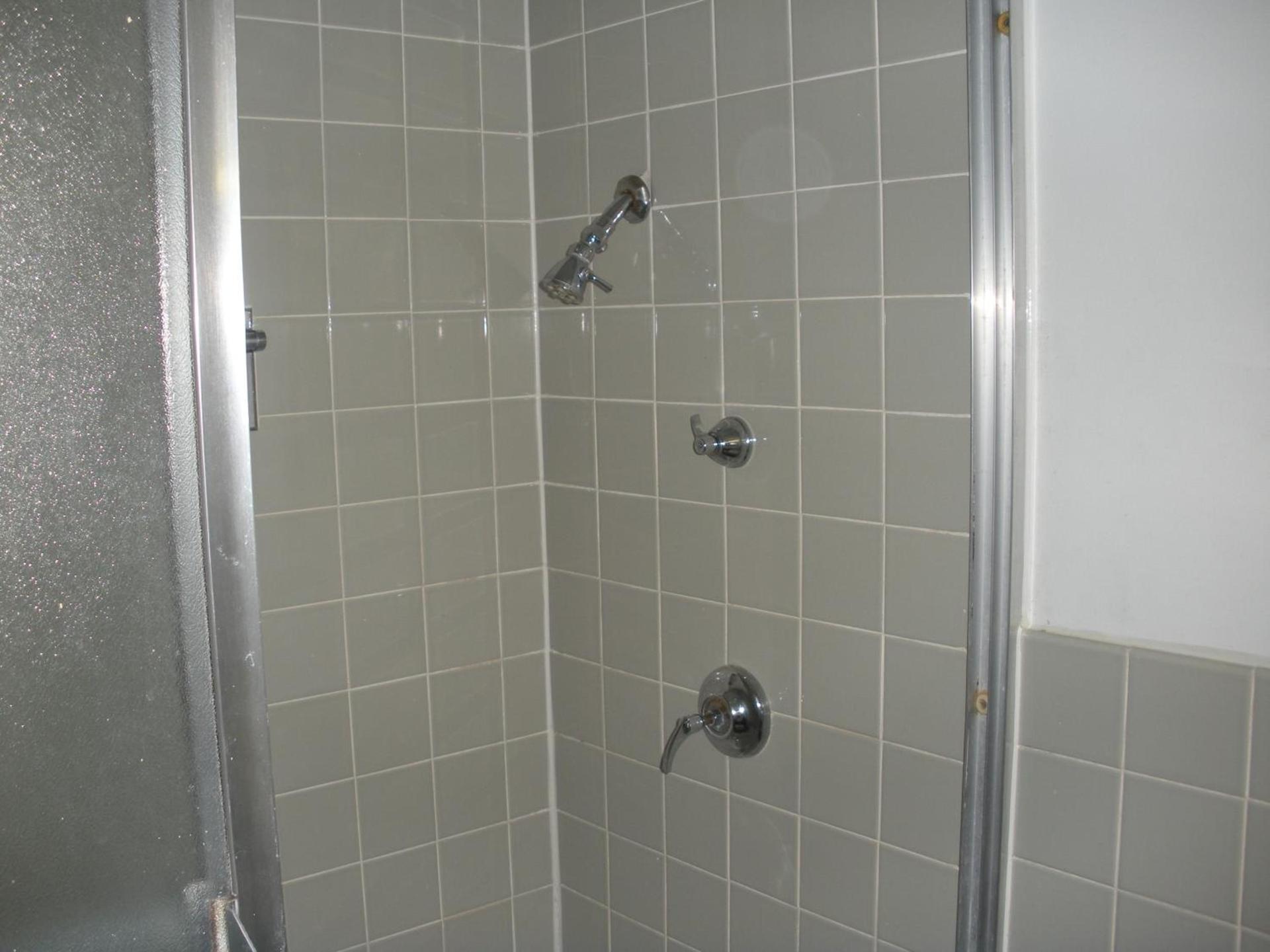 Kings Inn Cleveland photo 8