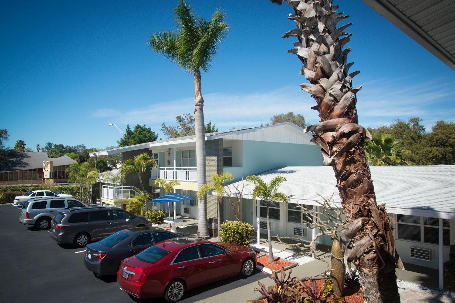 Regency Inn & Suites Sarasota photo 1
