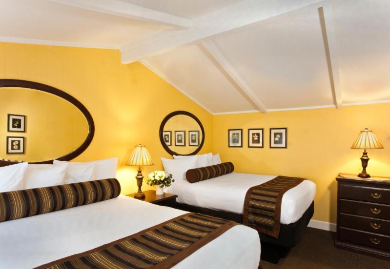Monterey Peninsula Inn photo 9