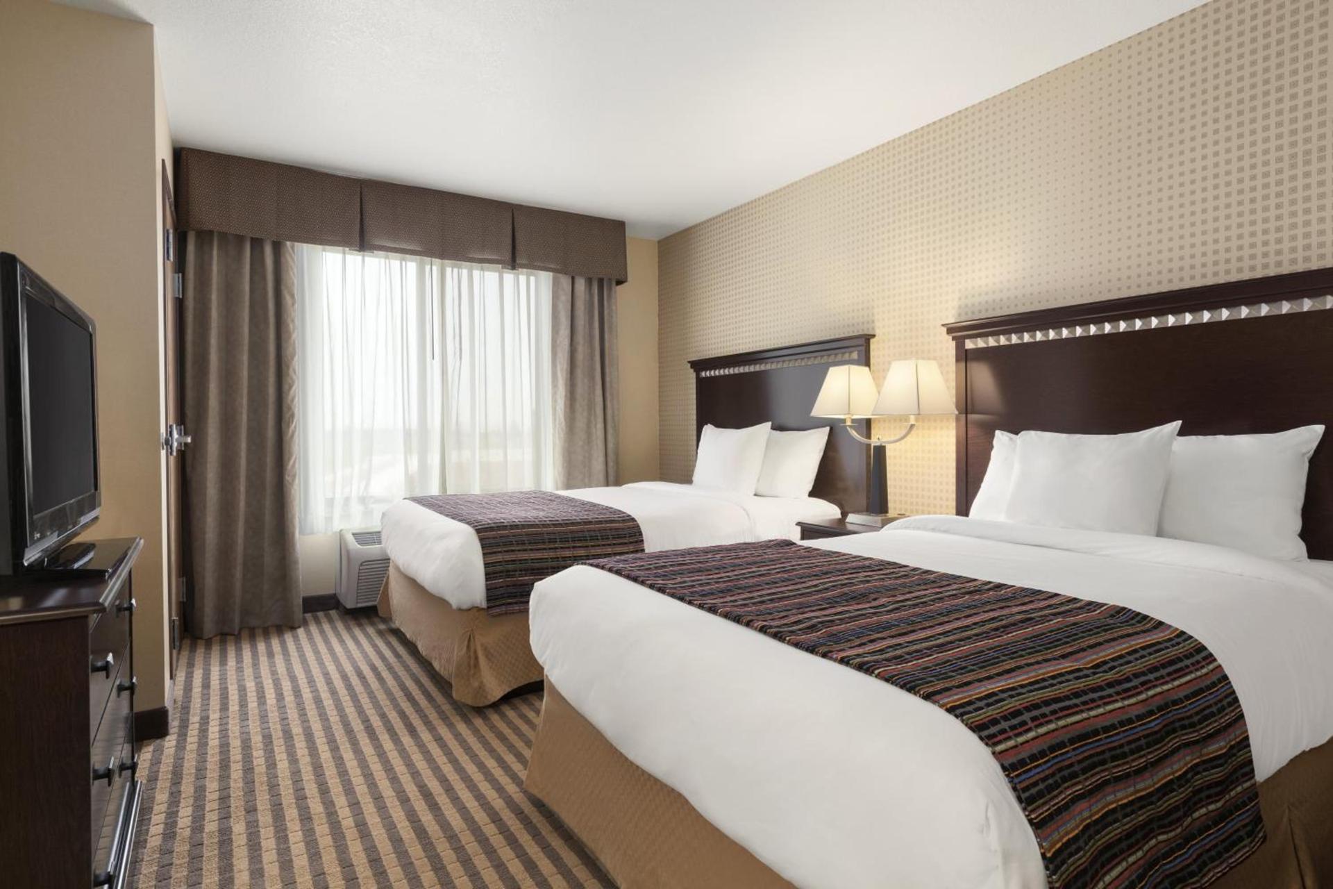 University Hotel Davis Area by IHG photo 15