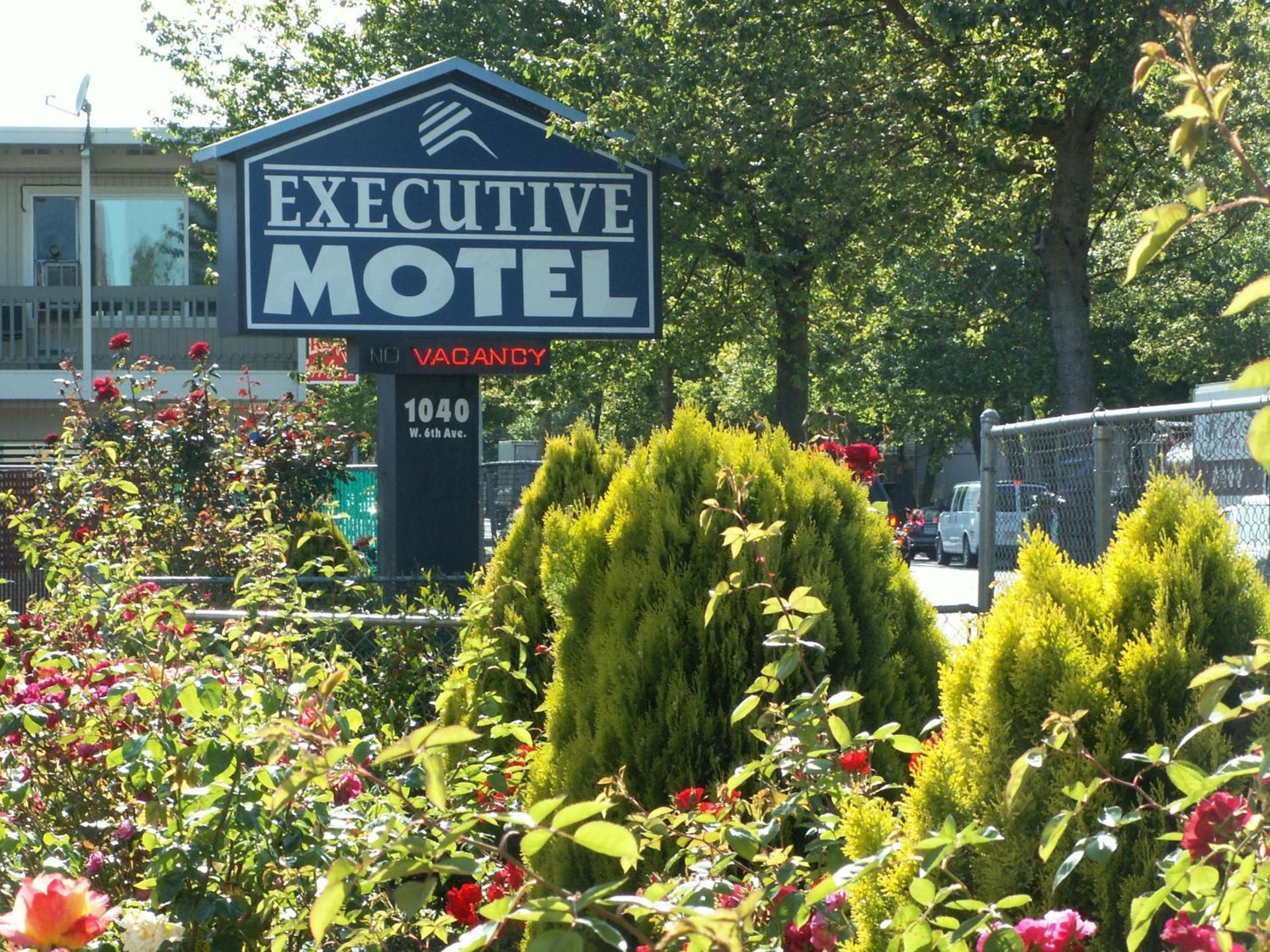 Executive Motel photo 3