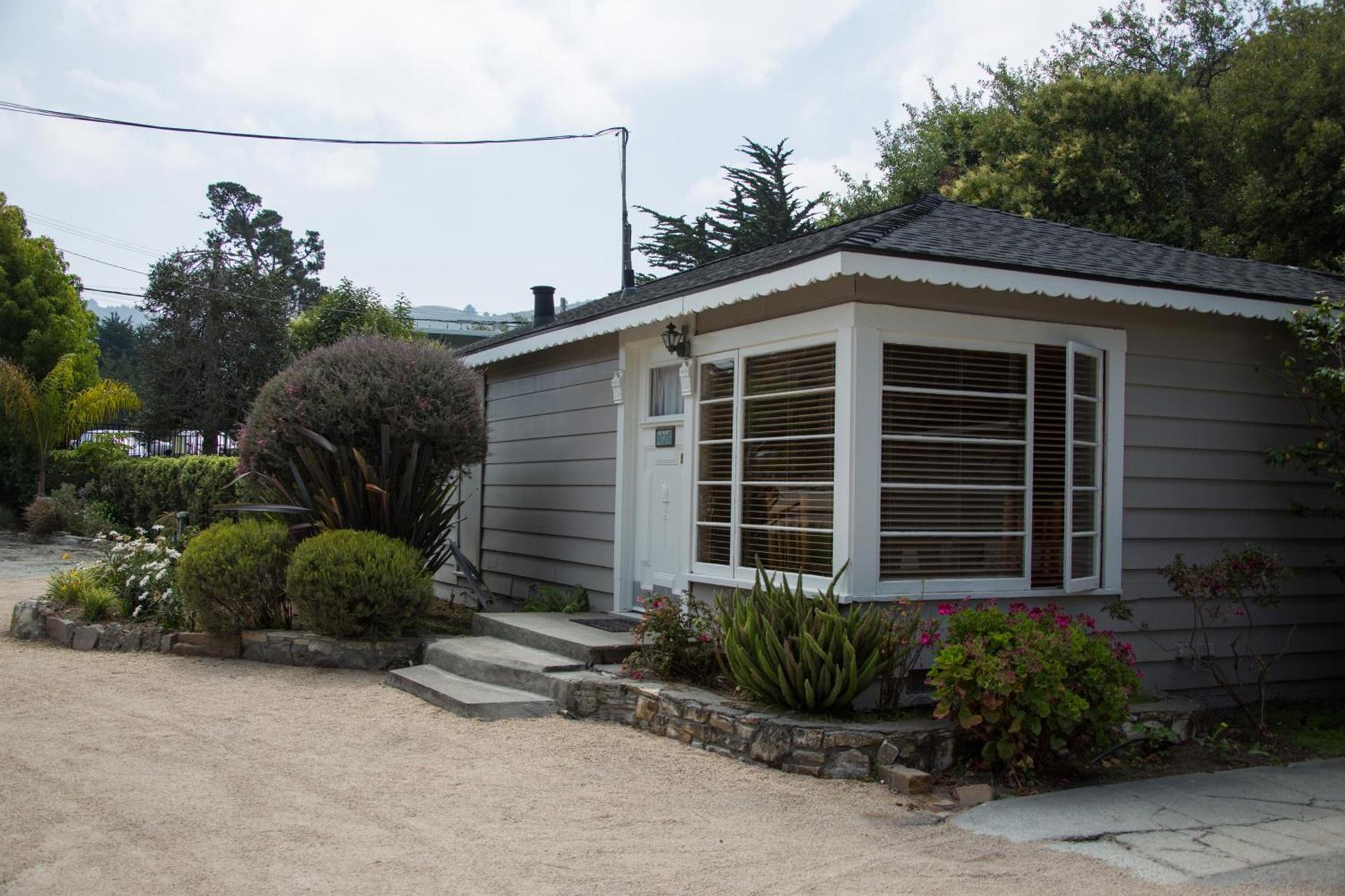 Carmel River Inn & Cottages photo 64